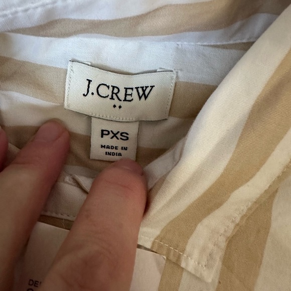 J.Crew Petite Lightweight Cotton-Blend Shirt in Signature Fit Size Petite XS Tan - Picture 5 of 7